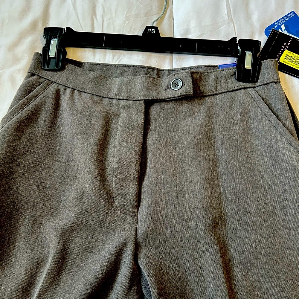Investments Petite grey straight leg pants 6s